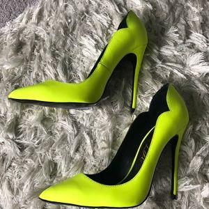 Brand New Lust for Life Neon Yellow Cut out Pumps